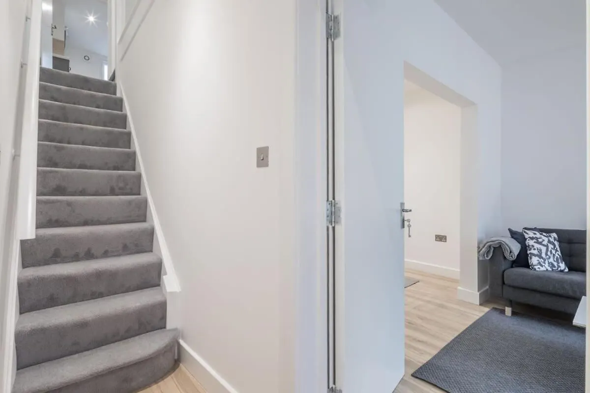 Refurbished High Spec Central Family Home Cambridge Velká Británie