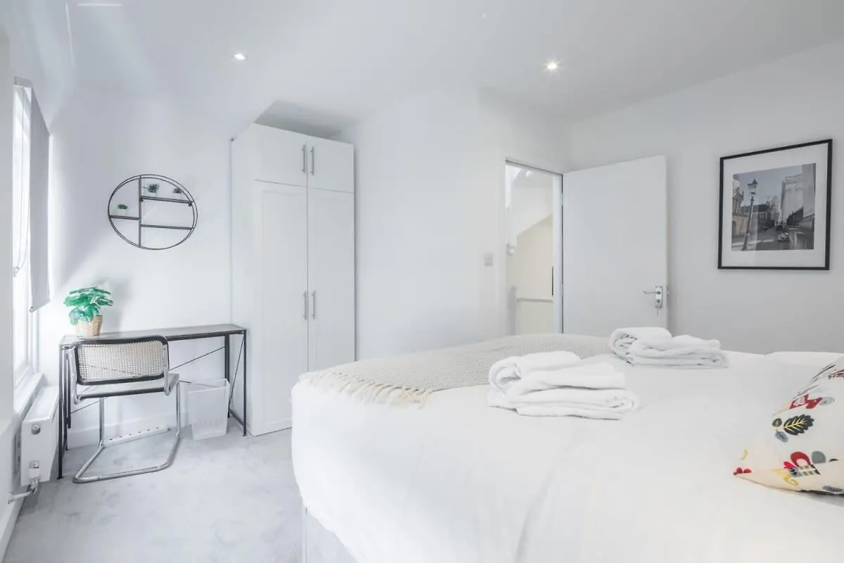 Refurbished High Spec Central Family Home Cambridge