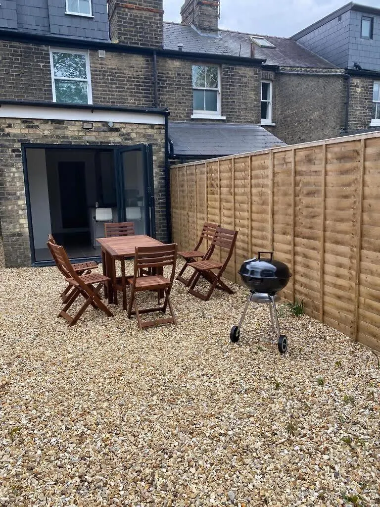 Refurbished High Spec Central Family Home Cambridge